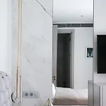 Villara Ultra Luxury Private In Daily Housekeeping Private Cook Chauffeur Service וילה *