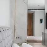 Villara Ultra Luxury Private In Daily Housekeeping Private Cook Chauffeur Service וילה