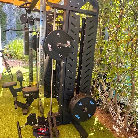 Villara Ultra Luxury Private In Daily Housekeeping Private Cook Chauffeur Service *