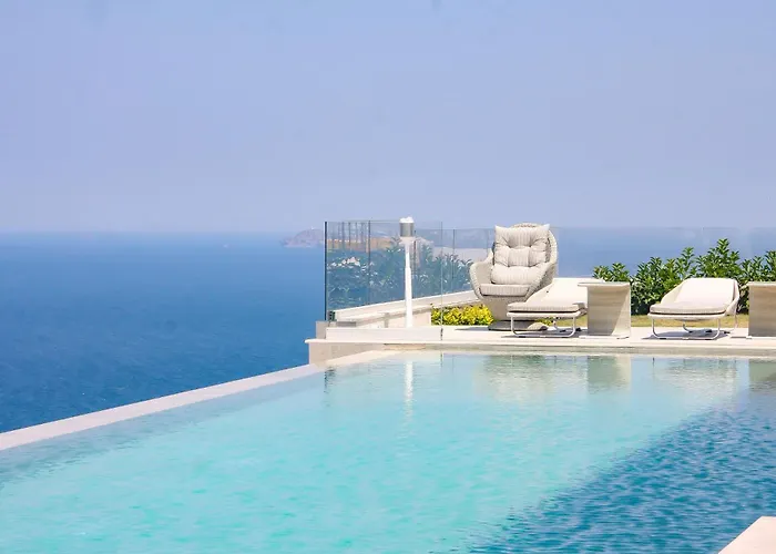 Villa Villara Ultra Luxury Private In Daily Housekeeping Private Cook Chauffeur Service *